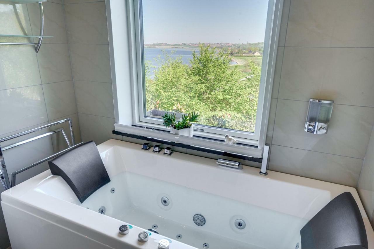 Fjordhuset Villa Broager ภายนอก รูปภาพ