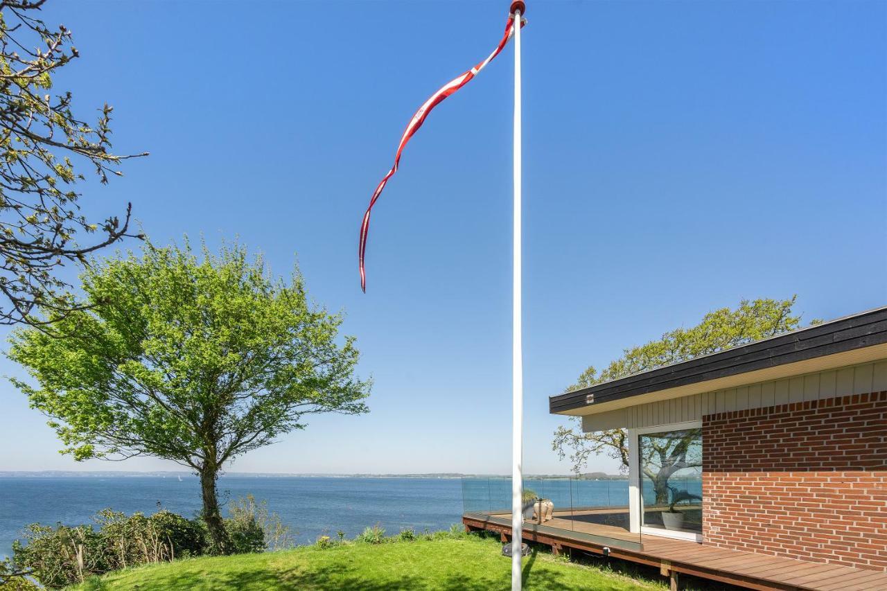 Fjordhuset Villa Broager ภายนอก รูปภาพ